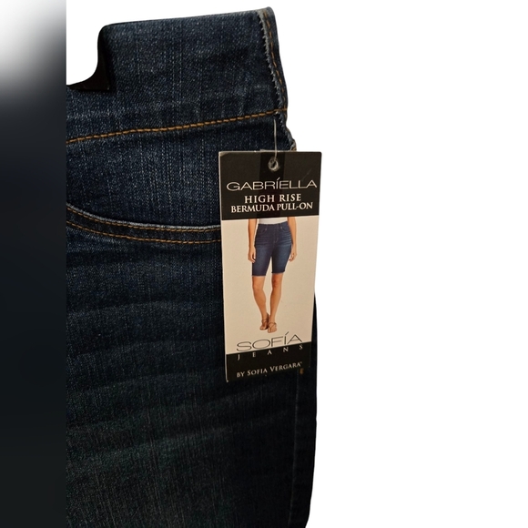 NWT Sofia Jeans Blue Denim Shorts Size 12 - Picture 2 of 4